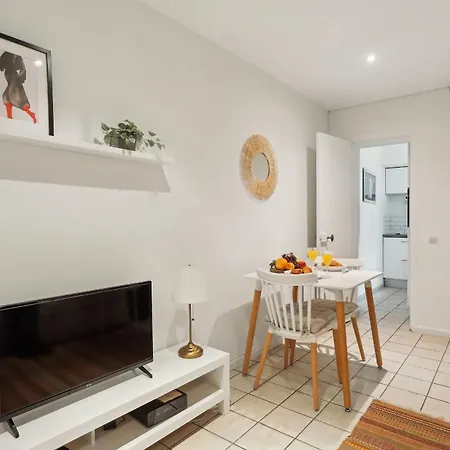 Lejlighed Les Invalides & Eiffel Tower - 1Br - Cityapartmentstay *